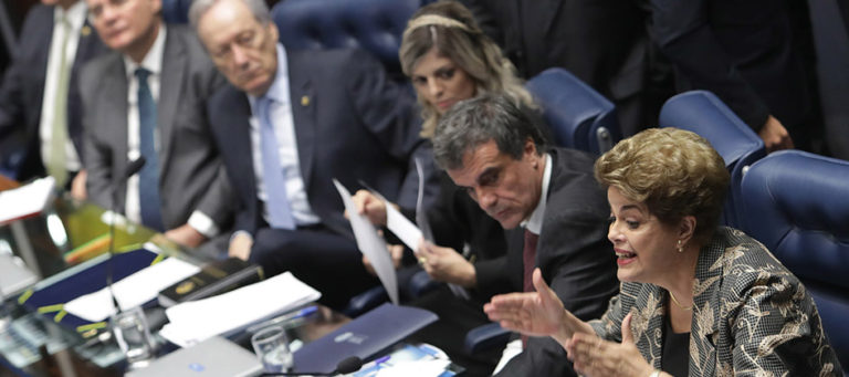 Un vistazo al «impeachment» de Dilma en Brasil
