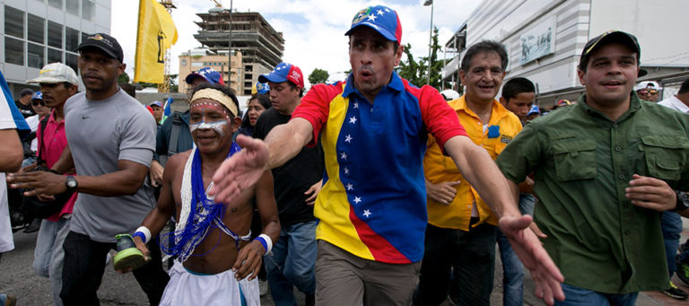 Oposición venezolana alista agenda de protestas en la calle