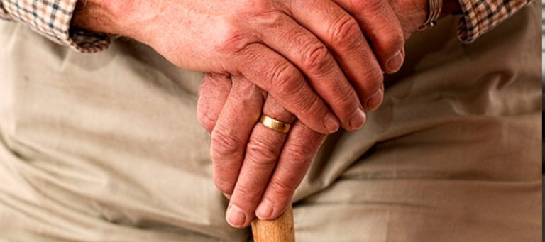 Holanda quiere permitir la eutanasia para ancianos que consideren su vida «completa»