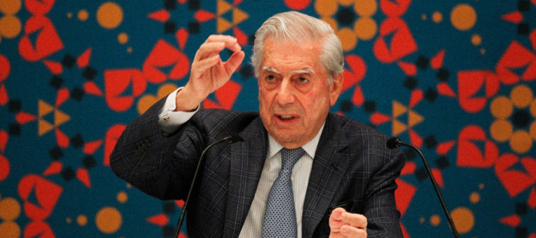 Vargas Llosa: «Muy difícil que el régimen cubano sobreviva a muerte de Fidel»