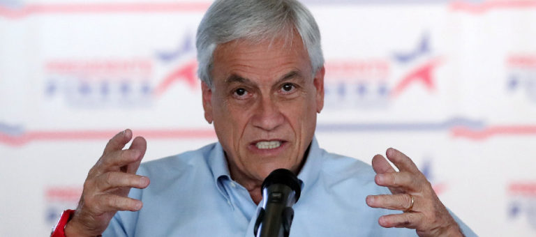 Piñera apela al centro social para asegurar su victoria