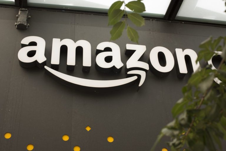 Amazon considera abrir hasta 3.000 tiendas sin cajero para el 2021.