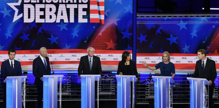 Seis preguntas que determinarán el resultado del debate de esta noche entre los demócratas